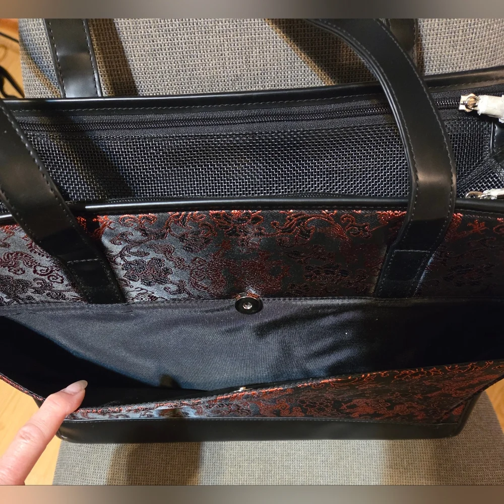 Sherpa Holiday Red Dragon Print Small Pet Tote Carrier